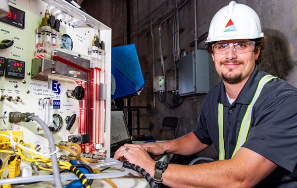 Air Field Services team member