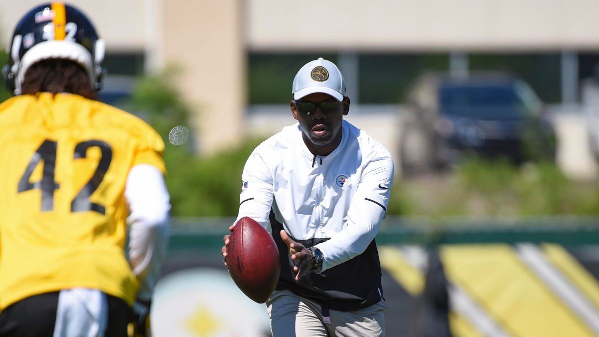 Grady Brown aims to give back to community with Birmingham event.