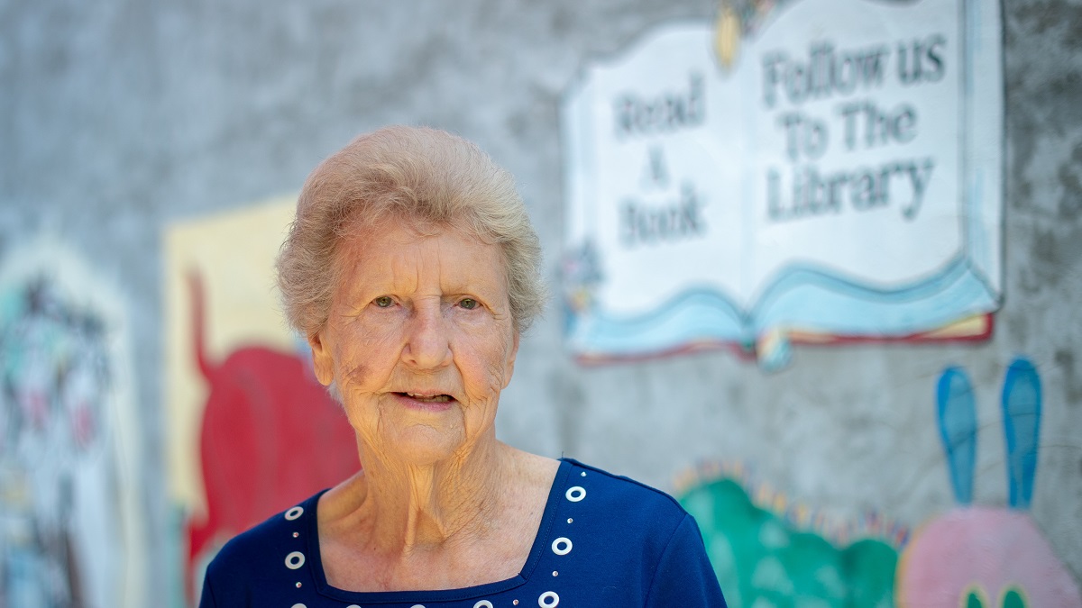 She runs the reading program at the Hanceville Public Library.