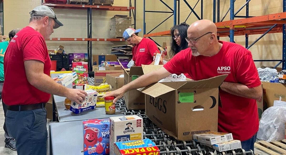 Members of the Plant Barry Chapter of the Alabama Power Service Organization and Mobile Energizers quarterly help boost the work of Feeding the Gulf Coast in Mobile.