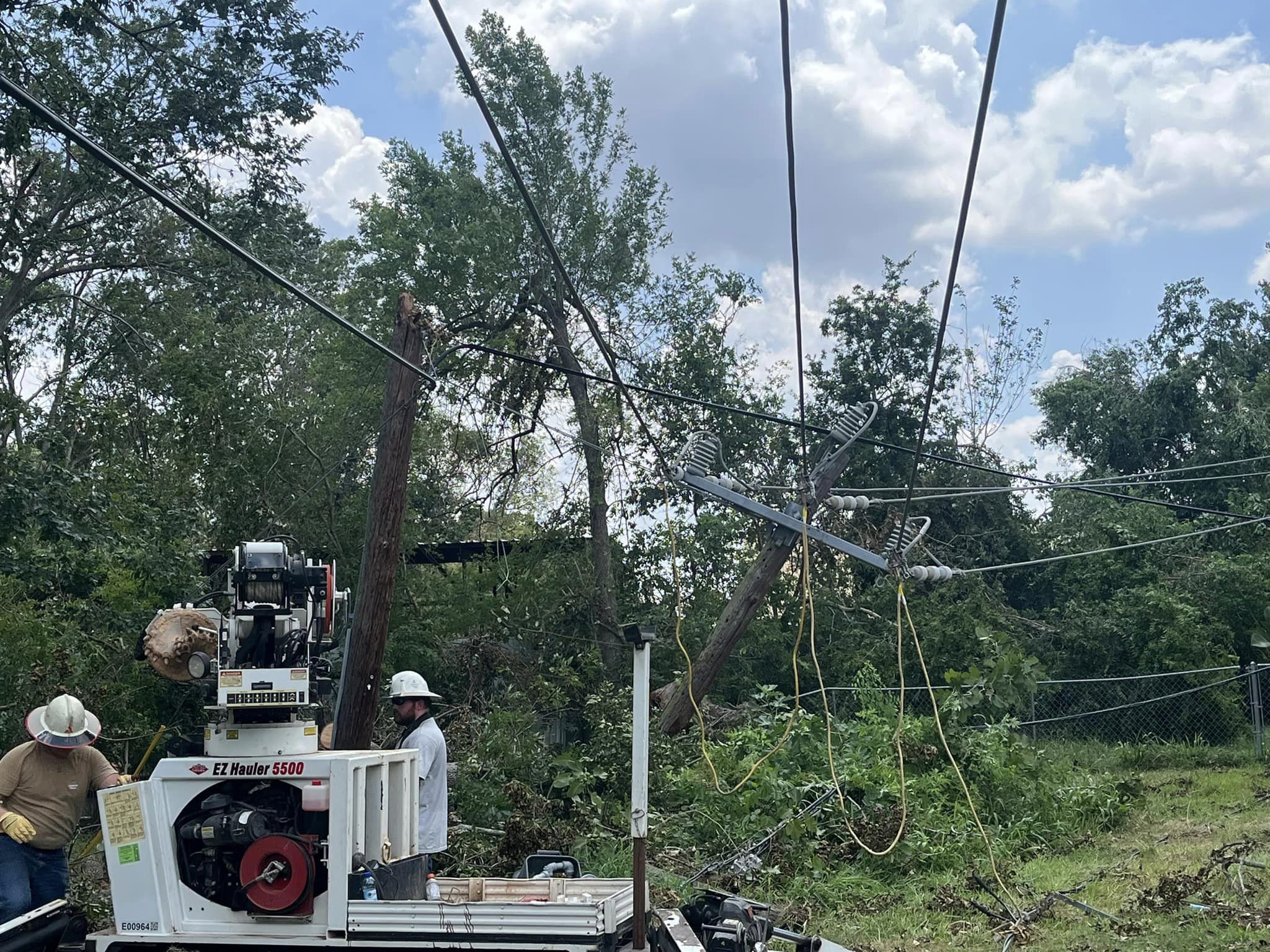 Alabama Power crews hard at work restoring power in Texas