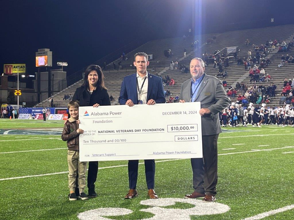 Alabama Power was a sponsor of last month’s Salute to Veterans Bowl at Cramton Bowl in Montgomery, where the company was among those honored.