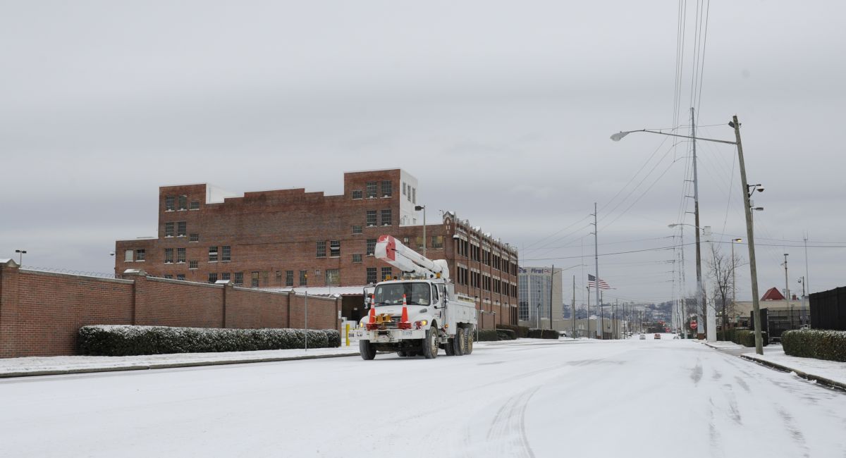 Months before winter chill sets in or snowstorms hit, Alabama Power employees are busily winterizing equipment and company facilities to help keep the power on.