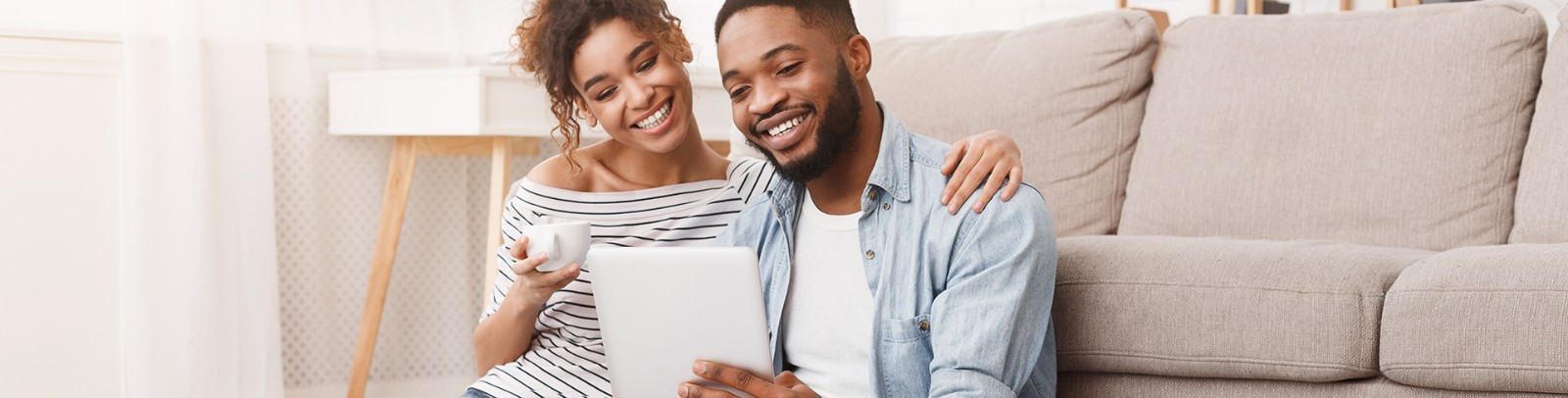 Couple looking at laptop 